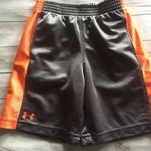 Boys toddler under armour shorts size 2t